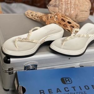 Kenneth Cole Reaction sandals